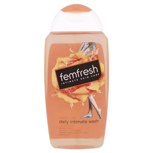 Femfresh - Daily Intimate Wash - With Soothing Aloe Vera - Ph-Balanced 250Ml