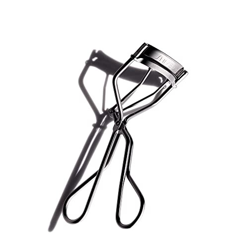 Shiseido Eyelash Curler Crimps and Curls Lashes For Perfect EyeFraming Fringe Gentle