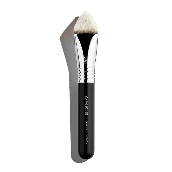 Sigma Beauty F82 Round Kabuki™ Brush - Makeup Brush for Powder and Cream