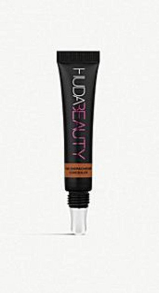 Exclusive Huda Beauty The Overachiever Concealer 10Ml (Hazelnut)