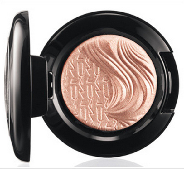 Mac Extra Dimension Eye Shadow A Natural Flirt Glamour Daze Collection