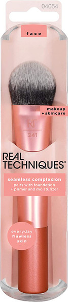 REAL TECHNIQUES Seamless Complexion Makeup Brush for Liquid & Cream Foundations