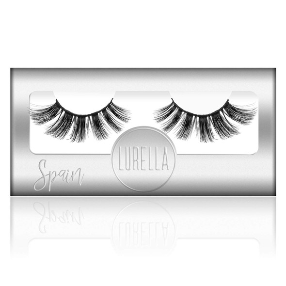 Lurella Cosmetics 3D Plush Synthetic Eyelashes False Eyelashes made with Synthetic Fibers. Elevate Your Look to the Next Level With Our High Quality Reusable Lashes. SPAIN