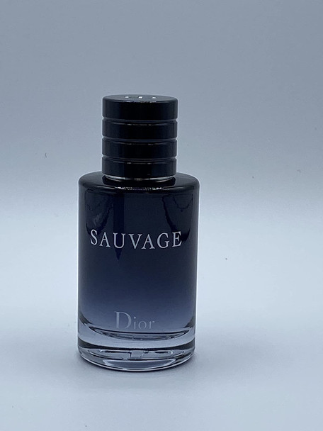 Dior Sauvage Eau De Toilette Spray 60 Ml.