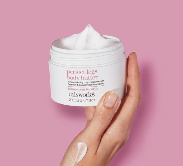 This Works Perfect Legs Body Butter: A Moisturising Body Cream with Mood-Boosting Geranium and Sweet Orange Essential Oils, Hyaluronic Acid and Shea Butter, 200 ml