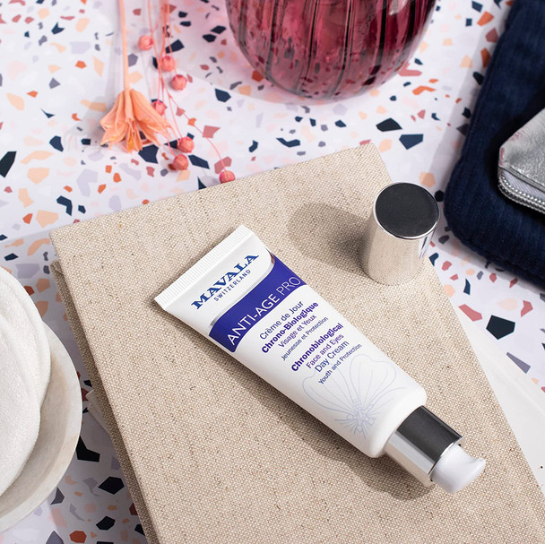 MAVALA ANTI-AGE PRO Day Cream, Reduces Signs of Aging, Anti Wrinkle Formula | Soothes, Moisturizes, and Protects Skin | Gives Skin Youthful Glow, 1.5oz