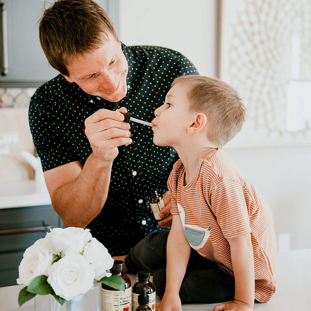 ChildLife Essentials Liquid Echinacea for Kids - Immune Booster for Kids, All-Natural, Gluten-Free, Allergen-Free, Kids Echinacea Drops - Natural Orange Flavor, 1-Ounce Bottle