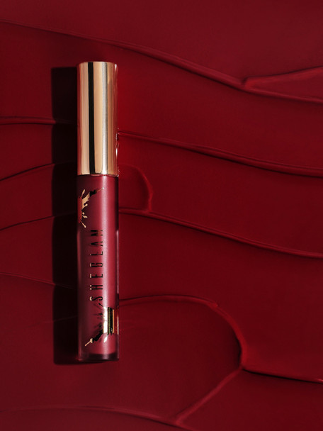 Matte Allure Liquid Lipstick - Crimson
