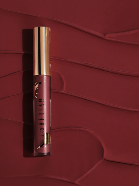 Matte Allure Liquid Lipstick-Attraction