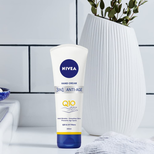 NIVEA 3in1 Q10 Anti-Age Care Hand Cream (100ml), Moisturising Hand Cream Reduces the Appearance of Wrinkles with Q10 and UV Filters, NIVEA Hand Cream for 24 Hour Moisture