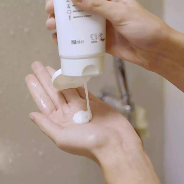 Wedo LIGHT & SOFT conditioner Volumizing conditioner