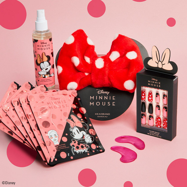 Disney's Minnie Mouse and Makeup Revolution Always In Style False Nails