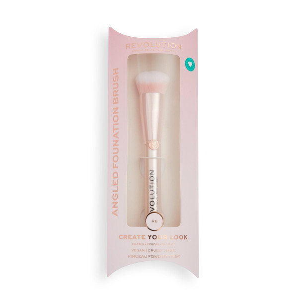 Makeup Revolution Create Angled Foundation Brush R8