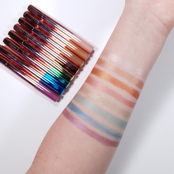 Makeup Revolution Lustre Wand Eyeshadow Stick Fancy Champagne