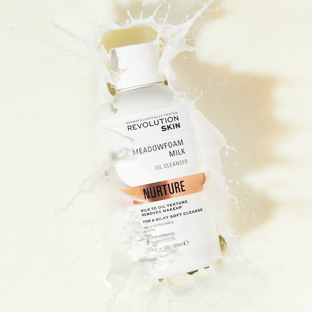Revolution Skincare Meadowfoam Milk Oil Cleanser
200ml