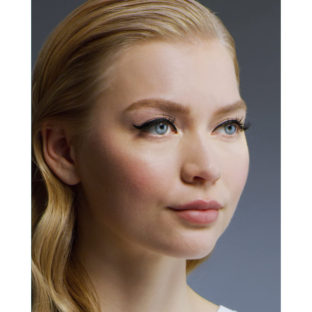 L'Oreal Paris Matte Signature Liquid Eyeliner 09 Pink