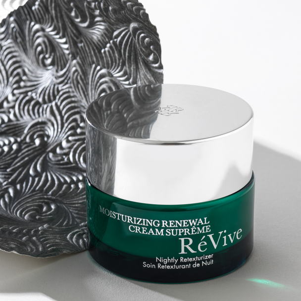 Revive Moisturizing Renewal Cream Supreme Nightly Retexturizer