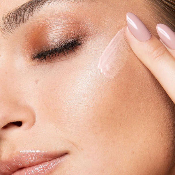 Kiko - Radiance Boost Serum Face Base Highlighting And Perfecting Face Base Serum