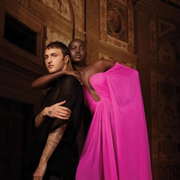 Valentino Uomo Born In Roma Intense For Men - 1.7 Oz Edp Spray Valentino Uomo Born In Roma Intense For Men - 1.7 Oz Edp Spray