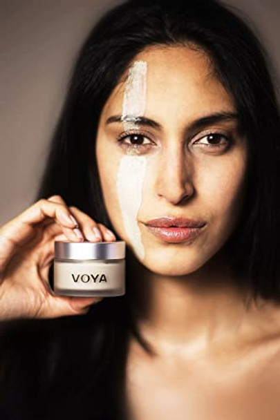 Voya Get Glowing Illuminating Clay Mask Organic Clay Mask Oily & Combination Skin Detoxifying 50Ml.