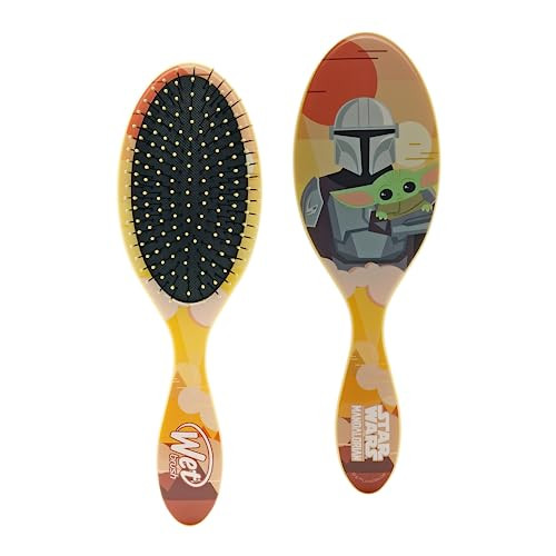 Wet Brush Mandalorian Detangler Mando