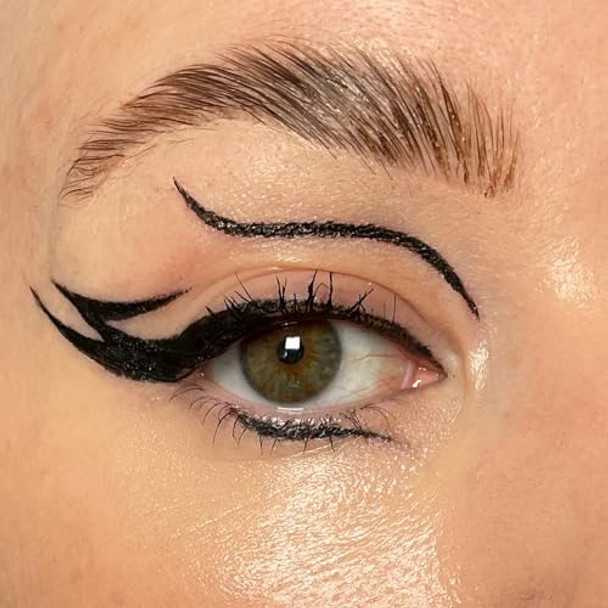 Revolution Beauty London Makeup Revolution Awesome Felt Eyeliner Dual Ended Eyeliner Pen Highly Pigmented & Last All Day Long Cruelty- 5G Revolution Beauty London Makeup Revolution Awesome Felt Eyeliner Dual Ended Eyeliner Pen Highly Pigmented & Last All Day Long Cruelty- 5G