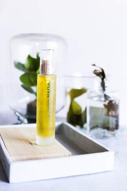 Voya Angelicus Serratus Nourishing Body Oil Lime & Mandarin Scent Organic Skin Nourishing 200Ml