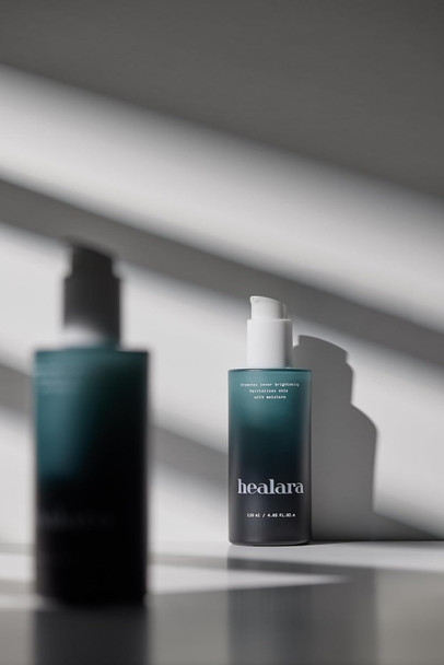 Healara Core Lift Brightening Fluid – South Korea’s First Skincare with C. – 120 mL / 4.06 fl oz Healara Core Lift Brightening Fluid – South Korea’s First Skincare with C. – 120 mL / 4.06 fl oz