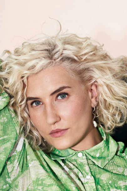 BlondMe Bond Repair Purple Spray Conditioner for Blonde Hair  Neutralize Yellow & Brassy Tones  Strengthen Repair & Prevent Breakage  For Moisturized Healthy-Looking Cool-Toned Blondes 150 ml