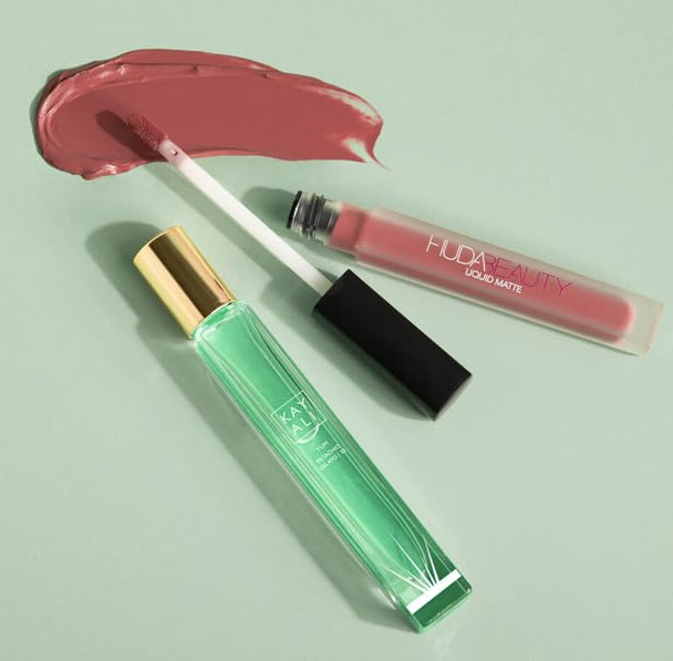 Huda Beauty Kayali Yum  Set - Pistachio Gelato  33 Eau De Parfum Travel Size Spray (0.34 Fl Oz / 10 Ml) And Matte Liquid Lipstick In Shade Queen Of Sheba (0.14 Fl Oz / 4.2 Ml)