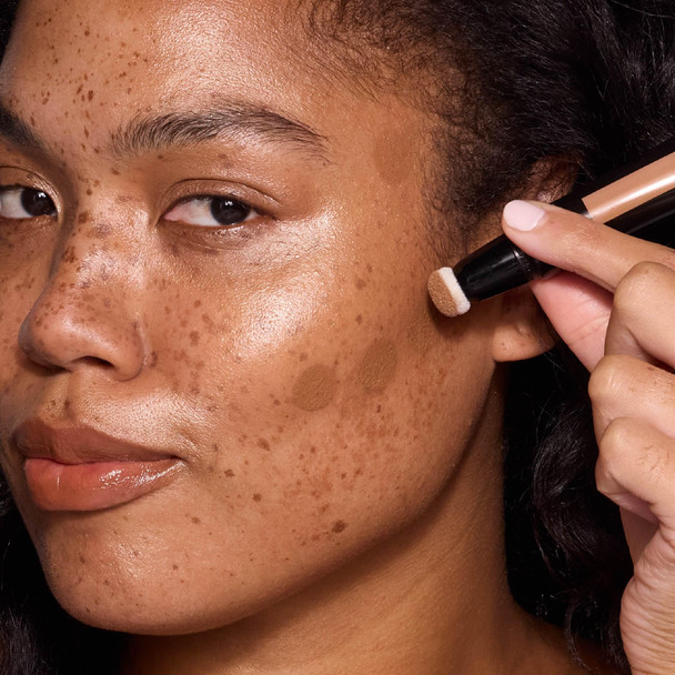 Mcobeauty Instant Contour Cream Bronzer Light To Medium Shade Cream Contour Stick With In-Built Cushion Applicator Concealers & Neutralizing Makeup