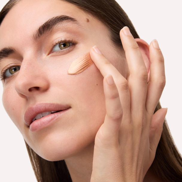 Catrice Bronze Glow Grip Primer | Hydrating Formula for Longlasting Makeup & Radiant Bronzed Base | Hyaluronic Acid & Coconut Water | Vegan & Cruelty Free