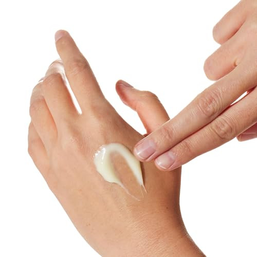 Ursa Major Botanic Buzz Hand Cream | Natural Hand Lotion | Lightweight Non-Greasy Moisturizer | Moisturizes Hydrates And Nourishes Skin | Vegan Cruelty-Free & Non-Toxic | 2Oz