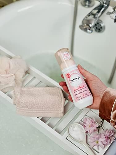 Femfresh Nourish Moistureisation And Comfort 150Ml