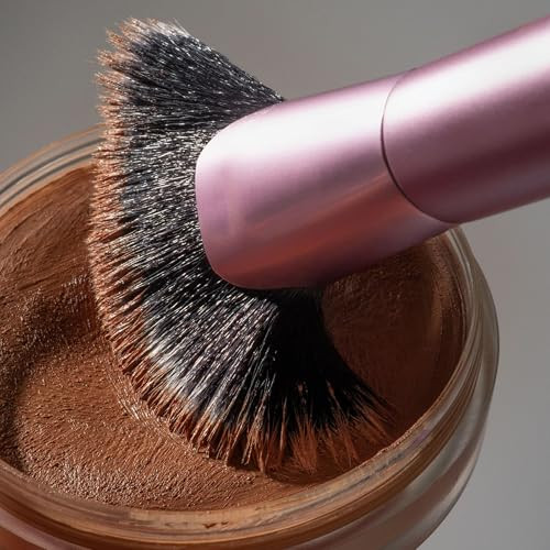 Real Techniques Angled Fan Finishing Brush Dual-Ended Contour Bronzer & Blush Makeup Brush For Blending Powder Or Cream Products Ultraplush Bristles Cruelty- 1 Count