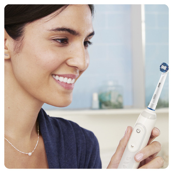 Oral-B Genuine Precision Clean Toothbrush Heads Refills For Electric Rechargeable Toothbrush Deep And Precise Cleaning Pack Of 4