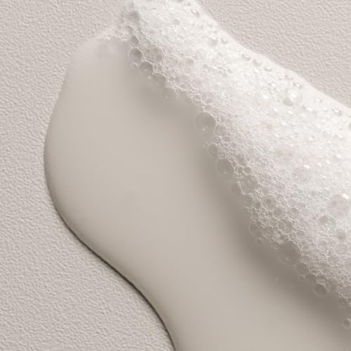 Davines OI Shampoo Milky Smooth Hydrating Cleanser for All Hair Types  Antioxidant Rich Formula with Roucou Oil for Extraordinary Shine Softness Volume & Protection