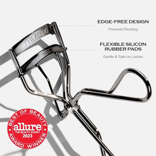 Shiseido Eyelash Curler + Two Sets Of Eyelash Curler Pads Total 4 Pads