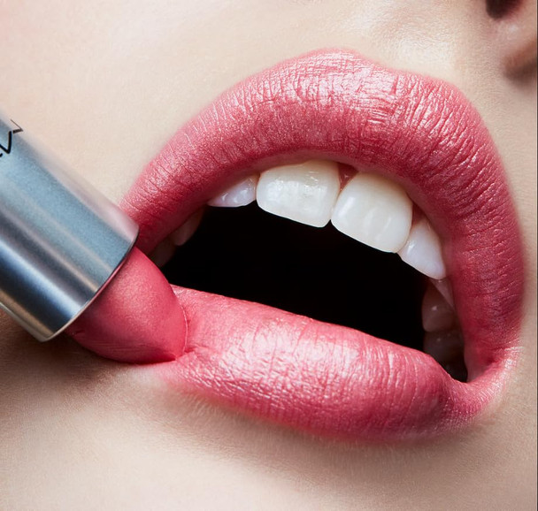 Mac Cosmetics Frost Lipstick 303 Bombshell Bright Rosy Pink W. Shimmer .10 Oz