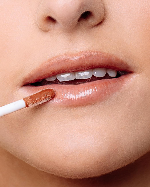 Sundays Spf50 Glow and Go Lip Oil: Lip Oil With Spf Moisturizes 4.5Ml