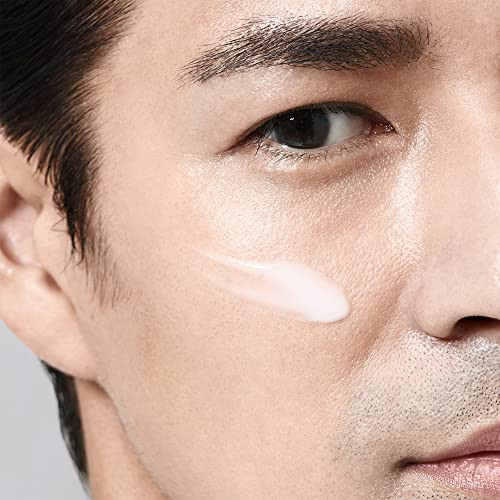 Shiseido Men Energizing Moisturizer Extra Light Fluid Reduce The Look Of Fine Lines Dullness And Dry Skin Nongreasy Extralight Texture 100 Ml