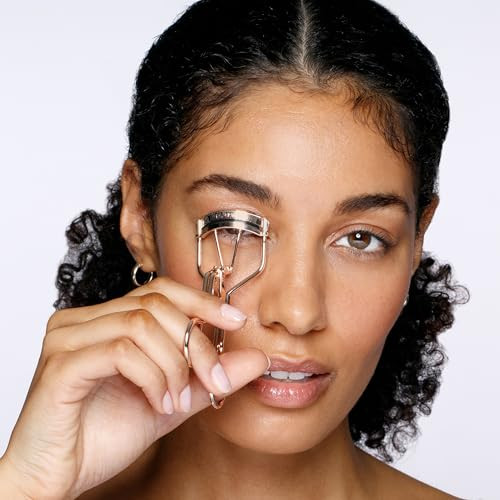 Tweezerman Curl 38 Eyelash Curler For Almond Shaped Eyes Rose Gold