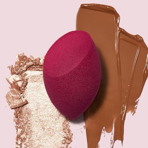 e.l.f. Total Face Blending Sponge Latex-Free Makeup Sponge With Angled & Rounded Sides For Concealer Foundation & more Vegan & Cruelty
