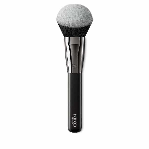 KIKO Milano Face 10 Blush Brush  Angled Brush For Blushes Bronzers And Highlighters