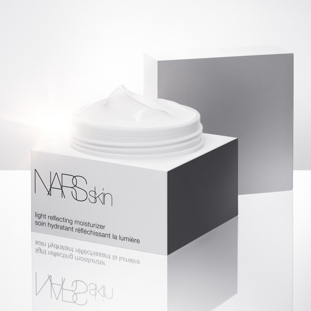 NARS Light Reflecting Moisturizer