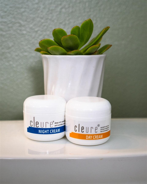 Cleure Night Cream: Anti-Aging for Sensitive Skin