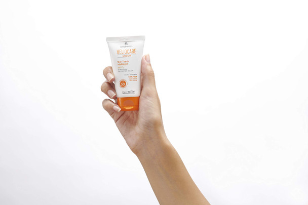 Heliocare Colour Sun Touch Hydragel Spf 50 50Ml / Gel Sunscreen For Face/Daily Uva And Uvb Anti-Ageing Sun Protection/Combination, Dry, Oily And Normal Skin Types/Shimmer Finish/Light Tinted Coverage
