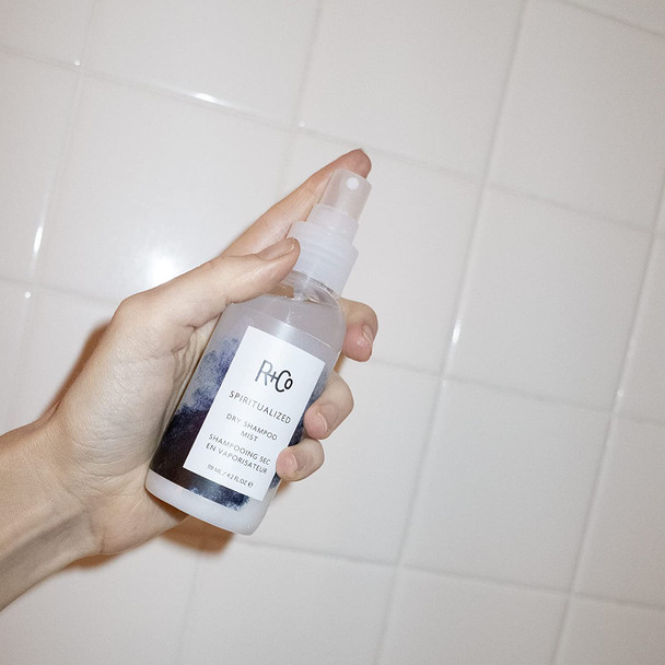 R+Co Spiritualized Dry Shampoo Mist