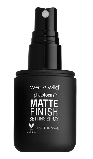 Wet n Wild Photo Focus Matte Finish Setting Spray for Makeup, Long Lasting Vegan, Cruelty Free Makeup Primer and Spray 1.52 Fl Oz