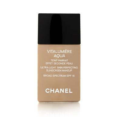  Chanel Vitalumiere Aqua Skin Perfecting Makeup 50